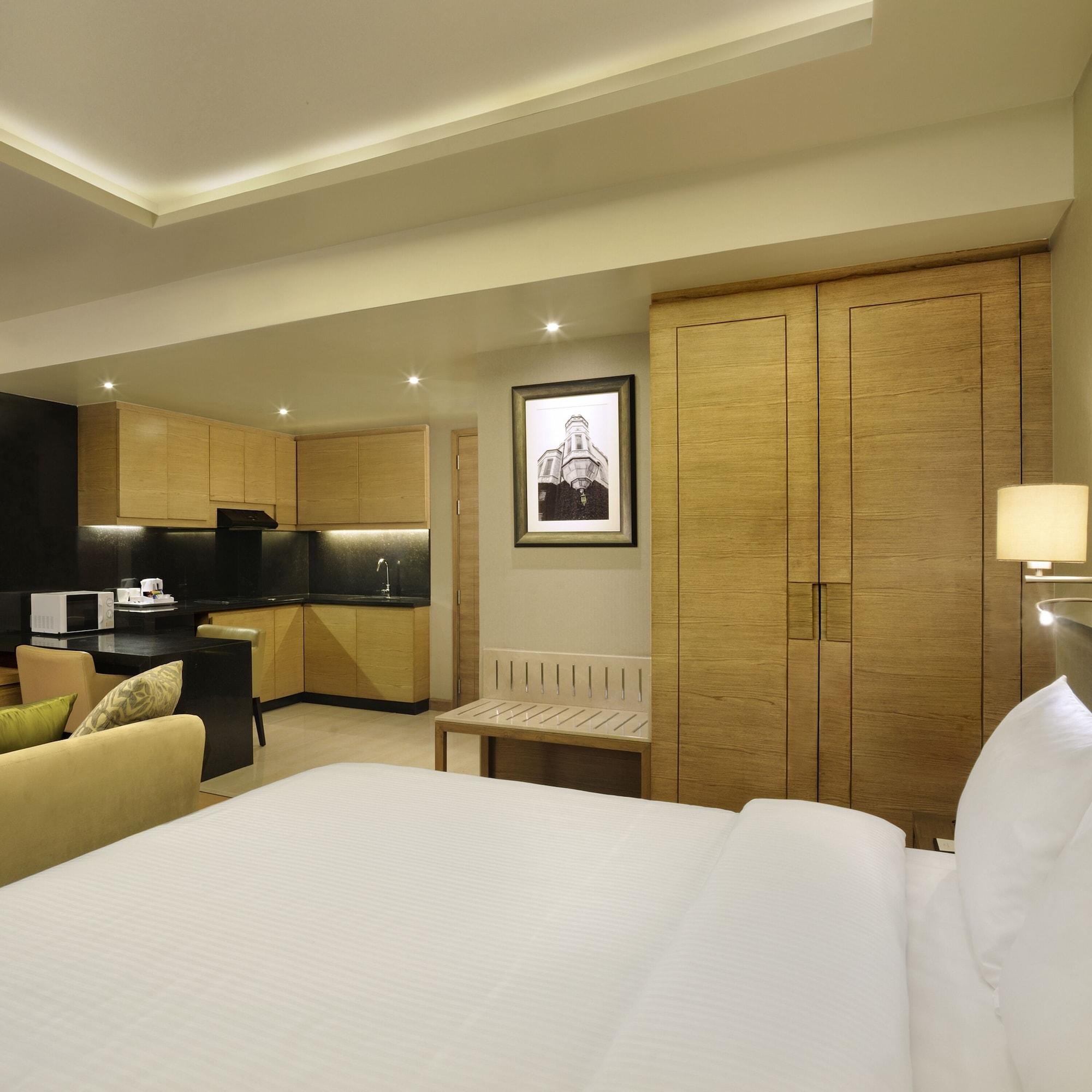 Doubletree Suites By Hilton Bengaluru Outer Ring Road Ngoại thất bức ảnh