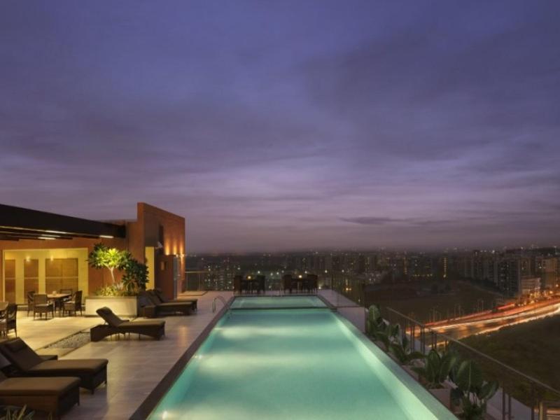 Doubletree Suites By Hilton Bengaluru Outer Ring Road Ngoại thất bức ảnh