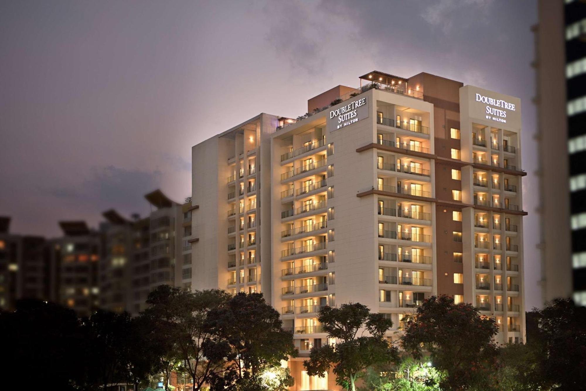 Doubletree Suites By Hilton Bengaluru Outer Ring Road Ngoại thất bức ảnh