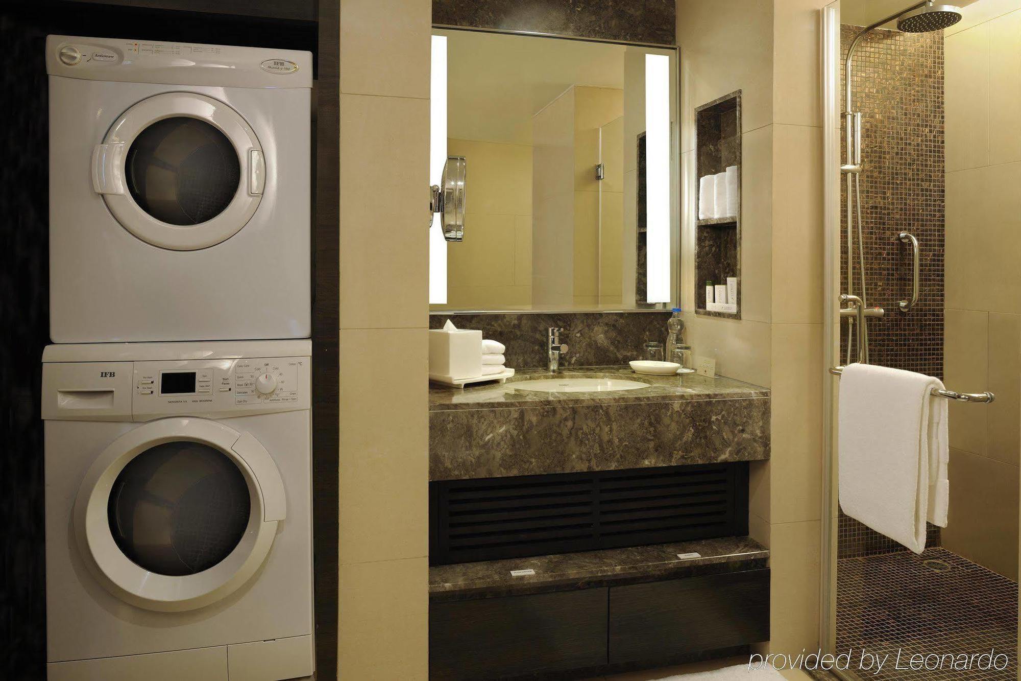 Doubletree Suites By Hilton Bengaluru Outer Ring Road Ngoại thất bức ảnh
